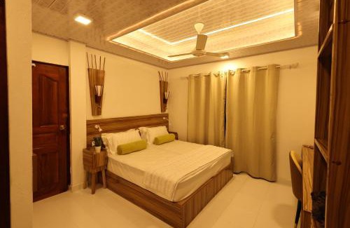 Thulusdhoo Island House | Batuta Maldives Fourson