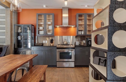 Taos Ski Valley House | Bavarian Chalet 2 - Bavarian-inspired chalet with stylish decor and easy ski acc