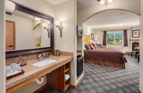 Leavenworth Hotel | Bavarian Lodge