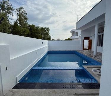 Mandavi Villa | Bay 12