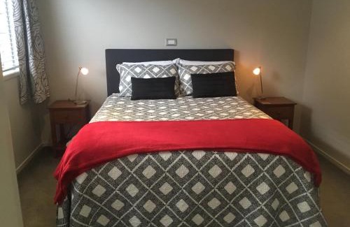 Cooks Beach Apartment | Bay Breeze Accommodation