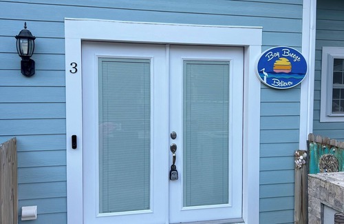 Apalachicola House | 🌴Bay Breeze Believer Apalachicola Bay Front Home with Fishing Dock🌴