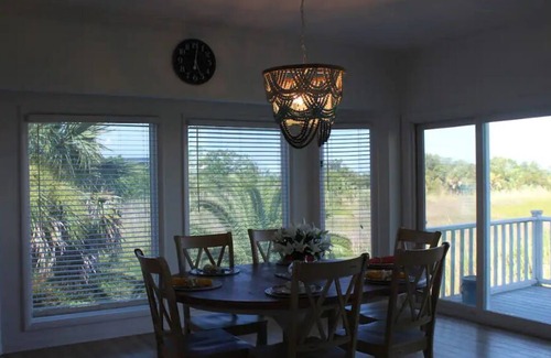 Historic Downtown Apalachicola House | Bay Front Home, Historic South Side with Elevator, Sleeps 6, Close to Downtown