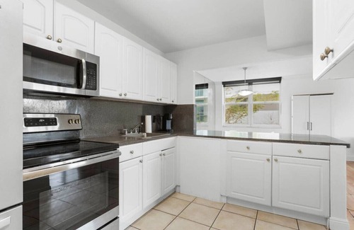 Bay Harbor Islands House | Bay Harbor Sunset Apt 2C