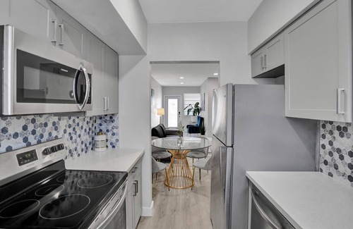 Bay Harbor Islands Apartment | Bay Harbor Suites