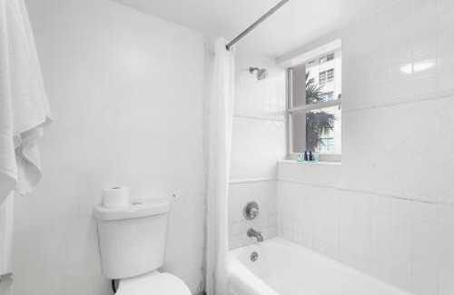 Bay Harbor Islands Apartment | Bay Harbor Sunset 3A