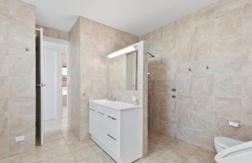 Para Wurlie House | Bay House