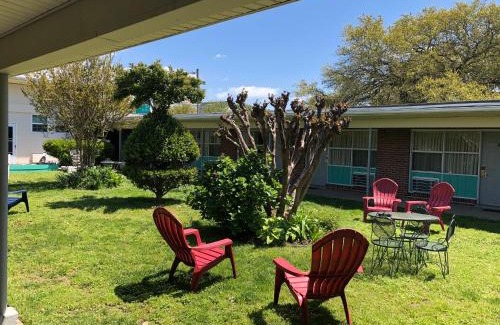 Norfolk Hotel | Bay Inn Hotel