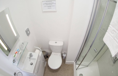 Eastbourne House | Bay Lodge Guest House