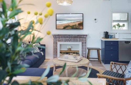 Tootgarook House | Bay Lyf - Beach House - Old School Summer Holidays are back