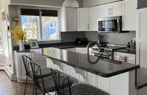 Annapolis House | BAY RIDGE MODERN HOME WITH VINTAGE CHARM