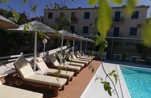 Spetses Apartment | Bay's