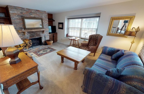 Harbor Springs Condo | Bay Springs #4 - Downtown near Zoll Street Beach