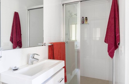 Killcare Heights Apartment | Bay View Couple's Condo