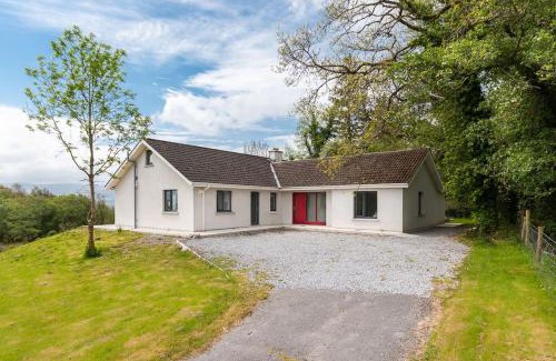 Kenmare Villa | Bay View House