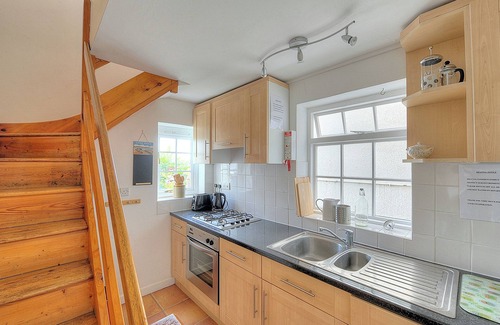 Lyme Regis Cottage | BAY VIEW, pet friendly, country holiday cottage in Lyme Regis