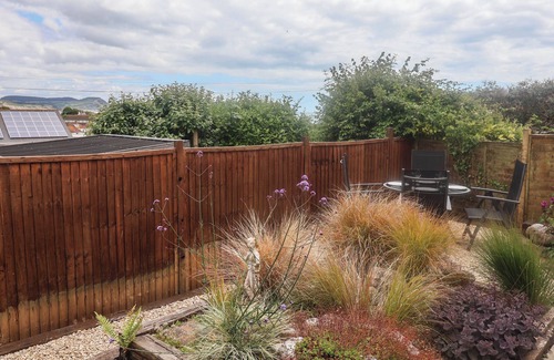 Lyme Regis Cottage | BAY VIEW, pet friendly, country holiday cottage in Lyme Regis