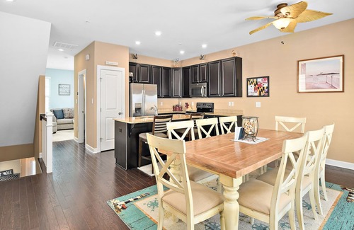 West Ocean City House | 🏖️BAY VIEW TOWN HOME WEST OC SPACIOUS 3 BD/4 BA POOL DOG FRIENDLY FREEWIFI 🩴