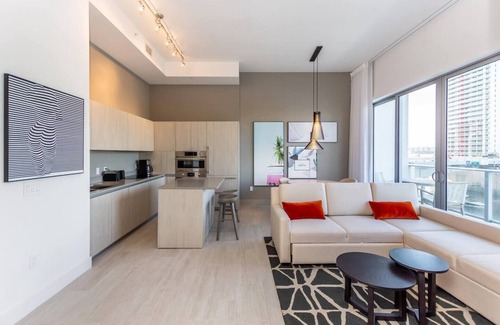 Seybold Apartment | Bay views, luxury finishes, and coastal chic in this 1-bedroom heaven