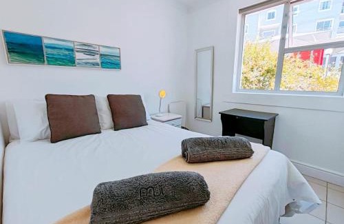 Redhill Apartment | Bay Views Simons Town Apartment