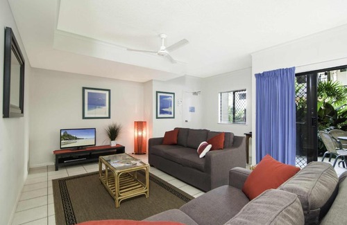 Port Douglas Apartment | Bay Villas Resort