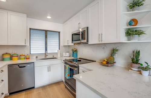 Wailua Condo | "Bay Watch" at Lae Nani 335- 2 Bedroom Ocean View Condo with AC