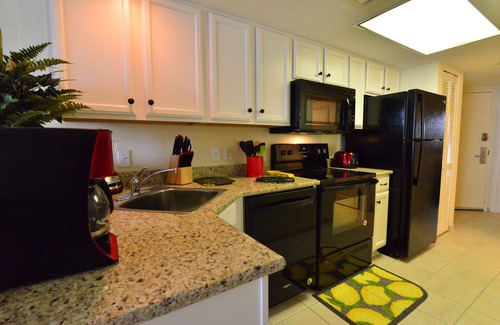 Crescent Beach Condo | Bay Watch Resort 419 - Beautiful OceanFront - 1 Bedroom 1 Bath