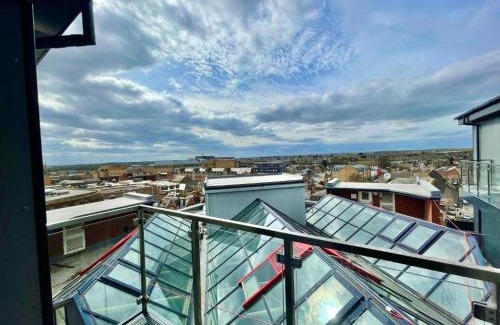 Peterborough Apartment | Bayard Plaza Penthouse Apartments