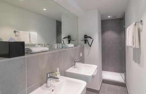 St. Paul Hotel | Bayer 89 Vi Vadi Hotel