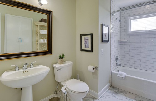 Annapolis House | Bayfront Annapolis Home with Private Boat Dock!