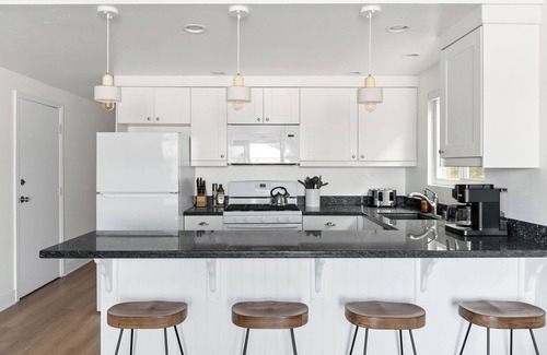 Central Mission Beach House | Bayfront Bliss 2n