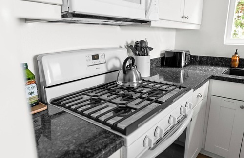 Central Mission Beach House | Bayfront Bliss 2n