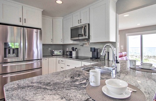Madison House | Bayfront Gem w/Amazing Water Views + Pond!