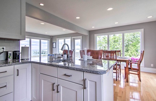 Madison House | Bayfront Gem w/Amazing Water Views + Pond!