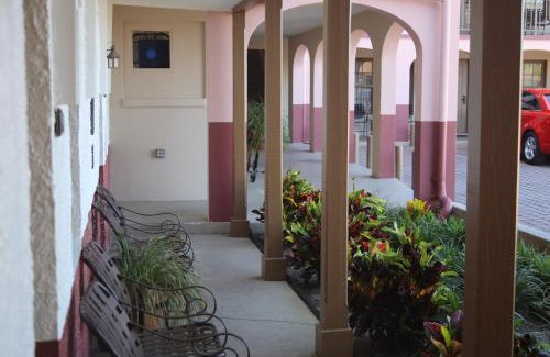Old Town Hotel | Bayfront Inn