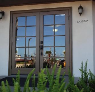 Old Town Hotel | Bayfront Inn