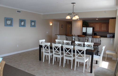 Ocean City Condo | Bayfront Penthouse Amazing views and a Pool. Walk to Boardwalk and Beach.