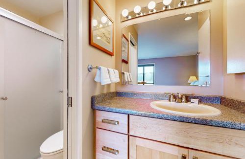 Port Ludlow Apartment | Bayfront Retreat