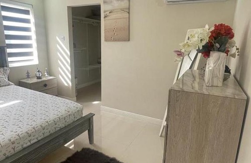 Portmore Apartment | Bayfront sea view vacation home