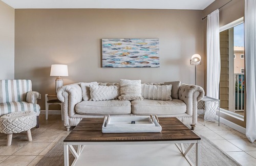Villa Sabine Townhouses House | Bayfront townhouse across from Gulf of Mexico - your beach vacation starts here