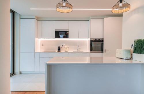 Armacao de Pera Apartment | Bayline - Beachfront Pool and Spa Sargo by Bedzy