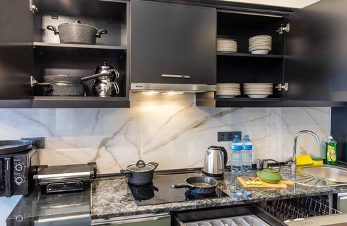 Bahcelievler Hotel | BayMari Suites City Life