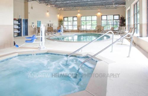 Battle Creek Hotel | Baymont by Wyndham Battle Creek/I-94