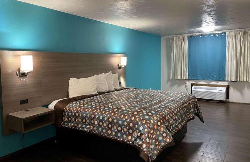 Bellevue Hotel | Baymont by Wyndham Bellevue - Omaha