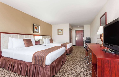 Columbia Hotel | Baymont by Wyndham Columbia Fort Jackson