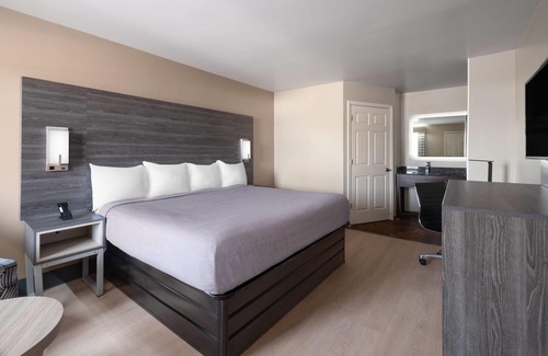 Commerce Hotel | Baymont by Wyndham Commerce GA Near Tanger Outlets Mall
