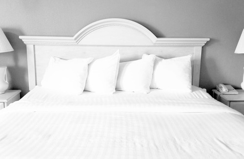 Berwick Hotel | Baymont by Wyndham Des Moines North