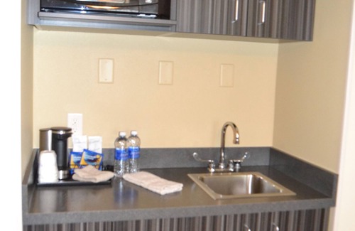 Grand Forks Hotel | Baymont by Wyndham Grand Forks