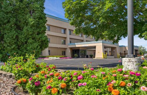 Onalaska Hotel | Baymont by Wyndham La Crosse/Onalaska