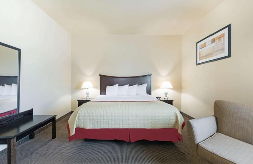 Perryton Hotel | Baymont by Wyndham Perryton